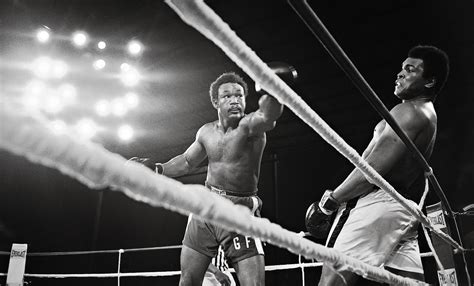Aug 28, 2022 · Muhammad Ali vs Michael DokesThe rope-a-dope is a boxing fighting technique in which one contender draws non-injuring offensive punches to let the opponent t... 